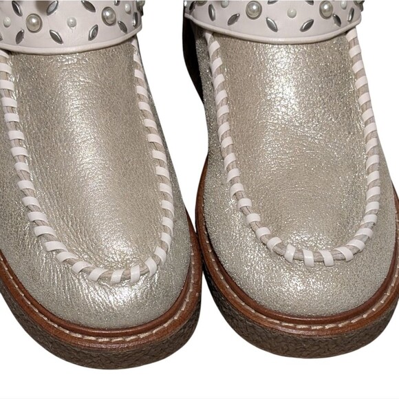 Coach Roccasin Shearling Boot size 6B metallic pearl fringe studded Moccasin - Picture 4 of 12